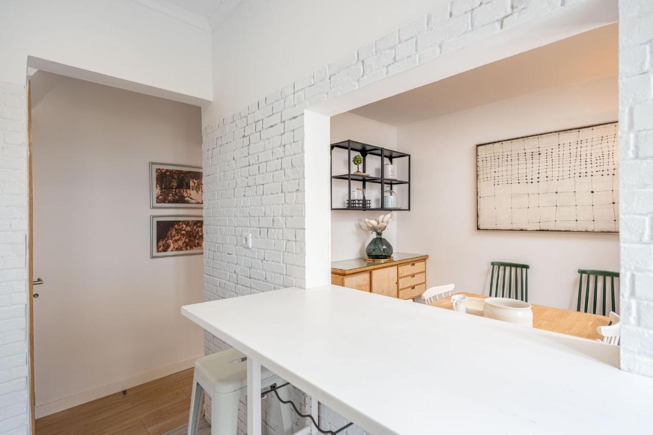 Lapa 3Bdr Duplex W/ Balcony By Lovelystay Lisbon Exterior photo