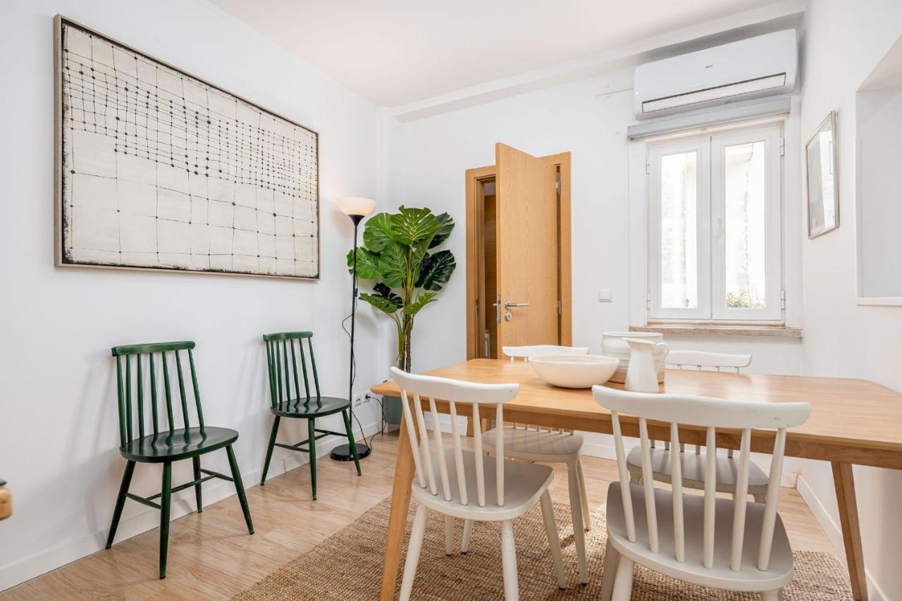 Lapa 3Bdr Duplex W/ Balcony By Lovelystay Lisbon Exterior photo